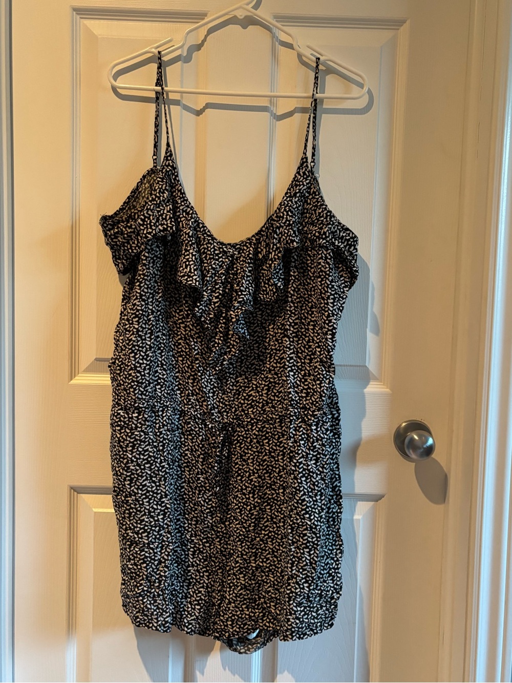 GAP Black & White Ruffle-Front Spaghetti Strap Romper
